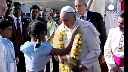 Σρι Λάνκα: Έναρξη της εξαήμερης περιοδείας του Πάπα στην Ασία