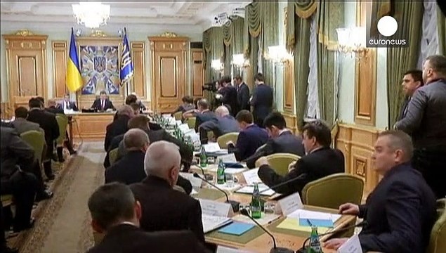 Poroshenko declares a day of mourning for the victims of Tuesday's bus attack