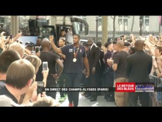 Download Video: BASKET - CM(H) - Les Bleus acclamés sur les Champs-Elysées