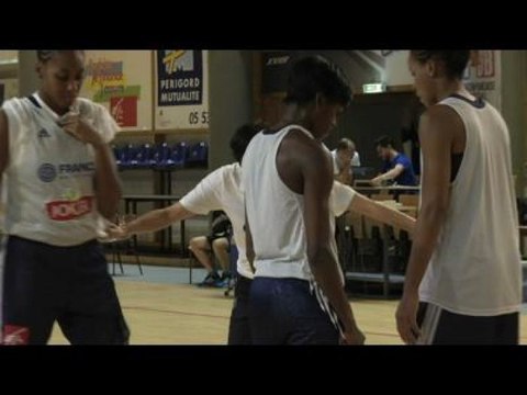 BASKET - CM - BLEUES : Valérie Garnier en terrain connu