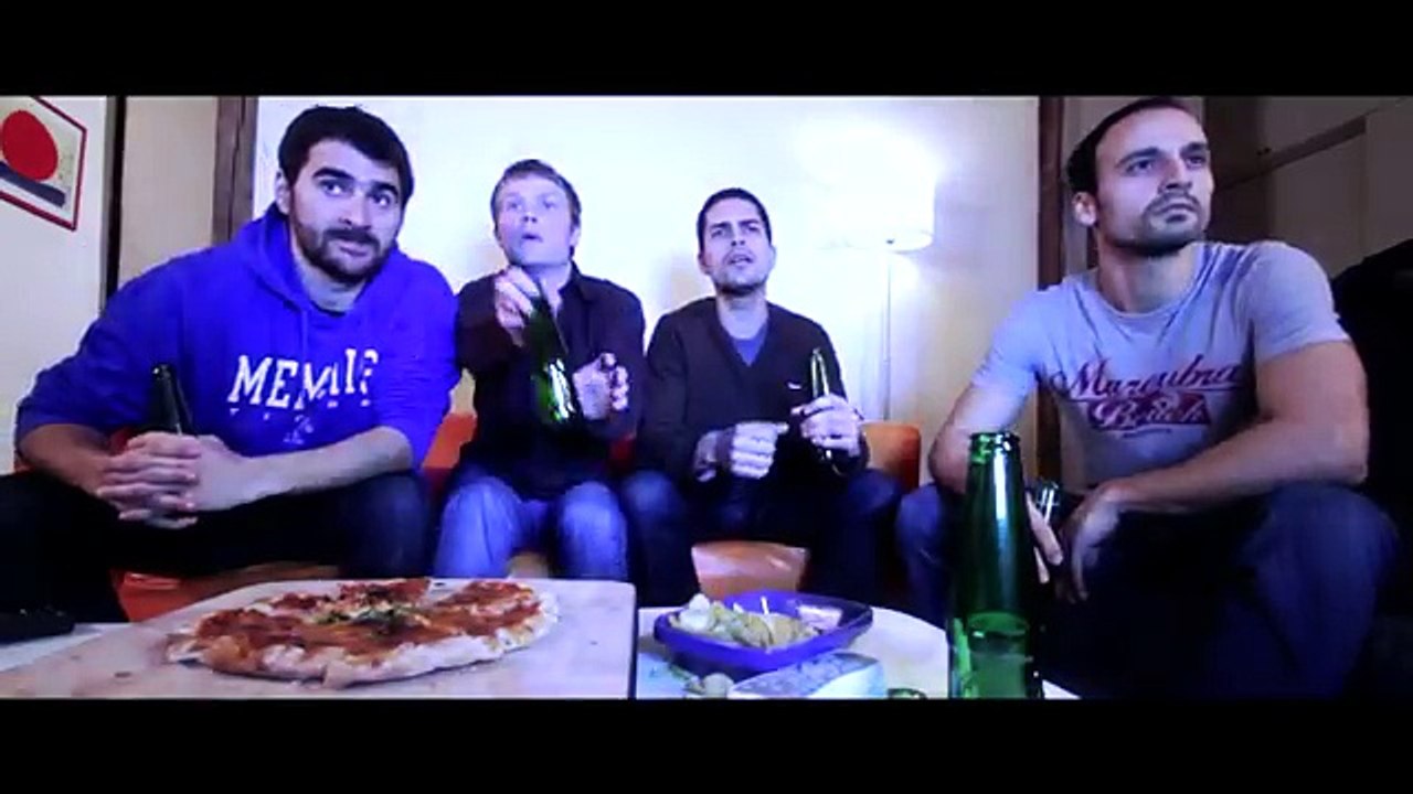 Action contre la Faim (ACF) - organisme humanitaire, "Je suis un héros, Champions league, www.jesuisunheros.org" - mars 2012