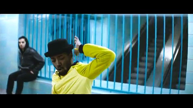 Adam & Eve DDB Londres pour Sony - smartphone Sony Xperia Z2, Details make the difference, avec musique Michael Jackon - février 2014