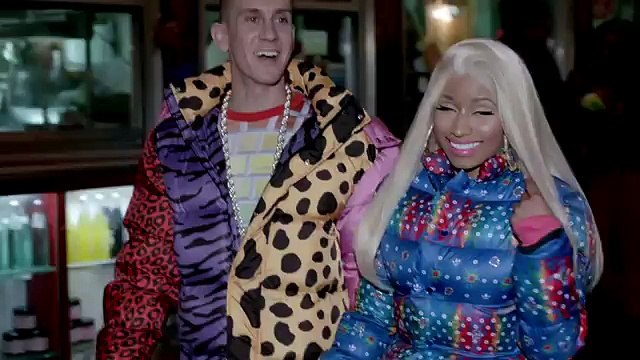Adidas - équipementier sportif, All Originals Represent, avec Nicki Minaj - août 2012