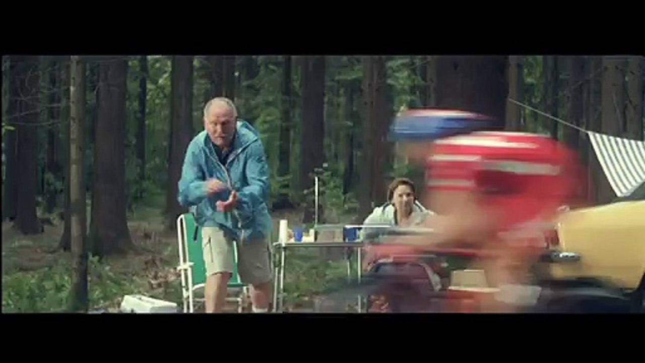 AG2R La Mondiale - assurance - juillet 2010 - "Le contraire de seul au monde", "Pique-nique"