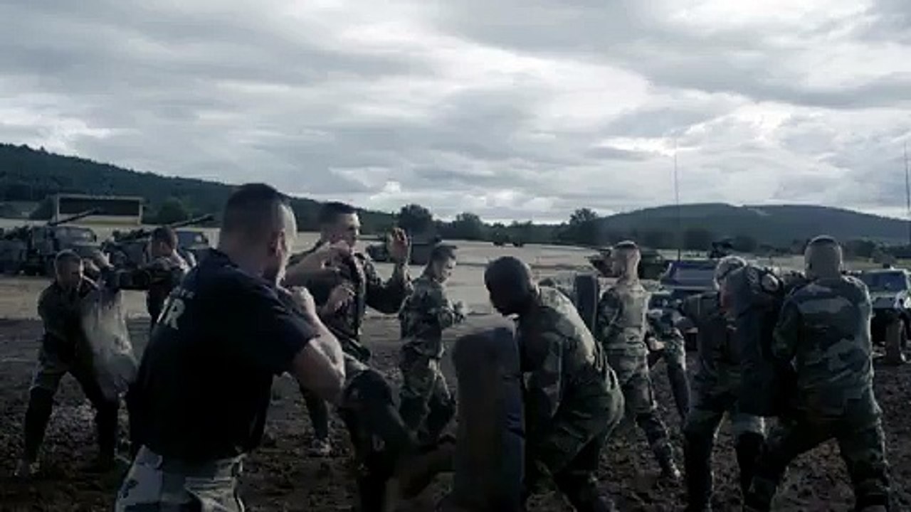Armée de Terre - institution militaire, "Pour moi, pour les autres, s'engager, http://sengager.fr" - janvier 2013