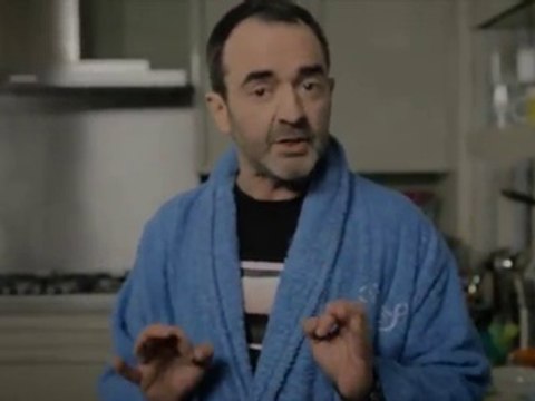 Aubert - produits de puériculture, Le plaisir d'être parents qu'ils disent, avec Bruno Solo - mars 2012 - Episode1, Carotte Asperge