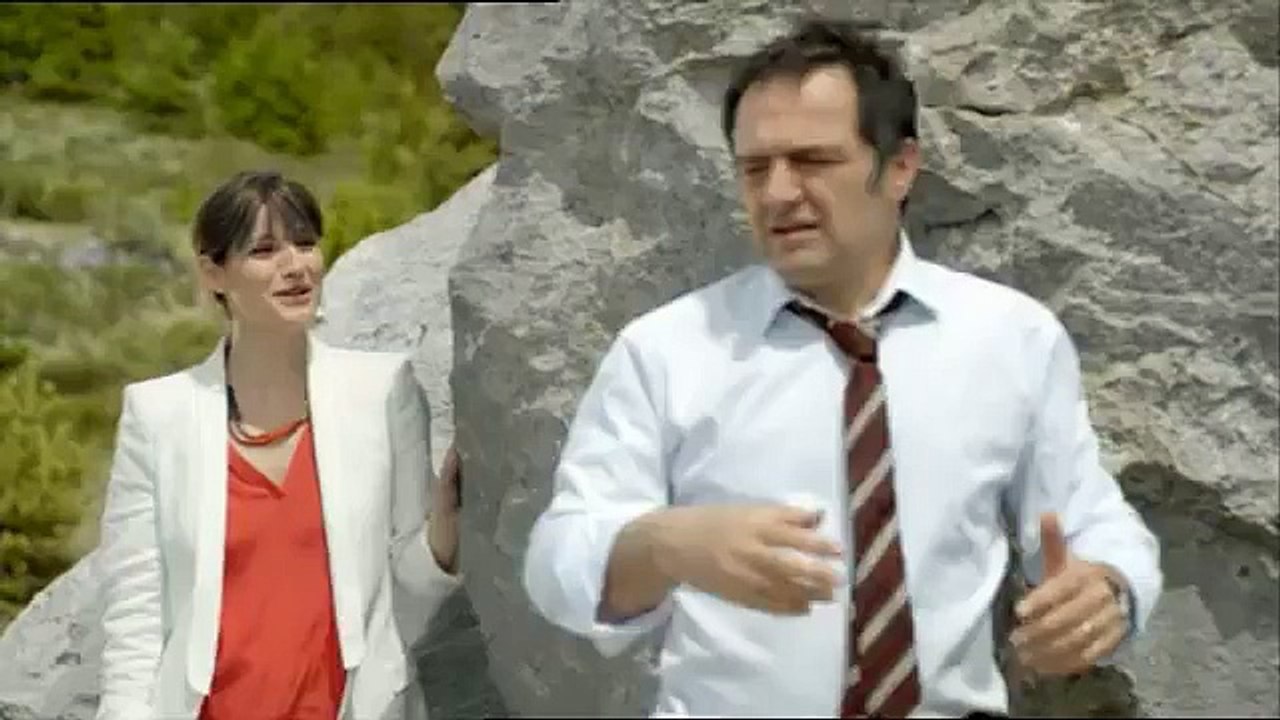 Auchan - supermarché, hypermarché, "Patrick et Julie, 50 produits bio à moins d'un euro" - mai 2012