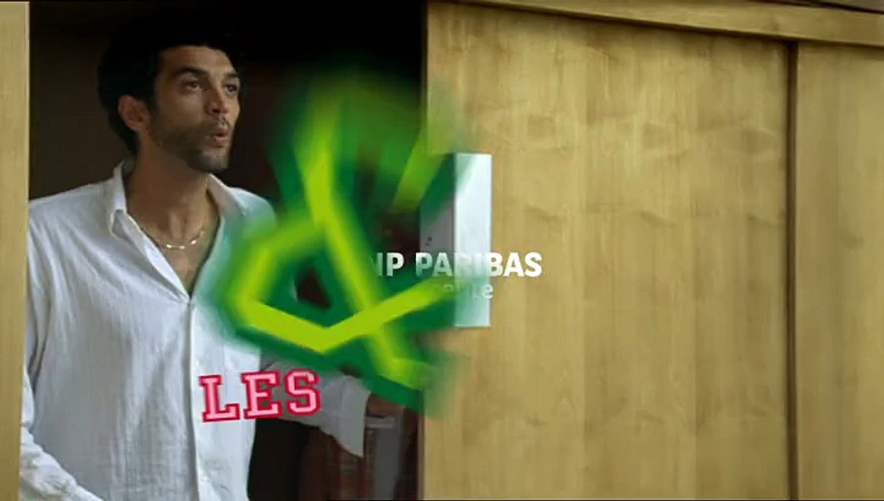 BNP Paribas - banque, assurance - juillet 2009 - "Les trucs et astuces de l'offre jeunes avec Eric & Ramzy", l'appartement