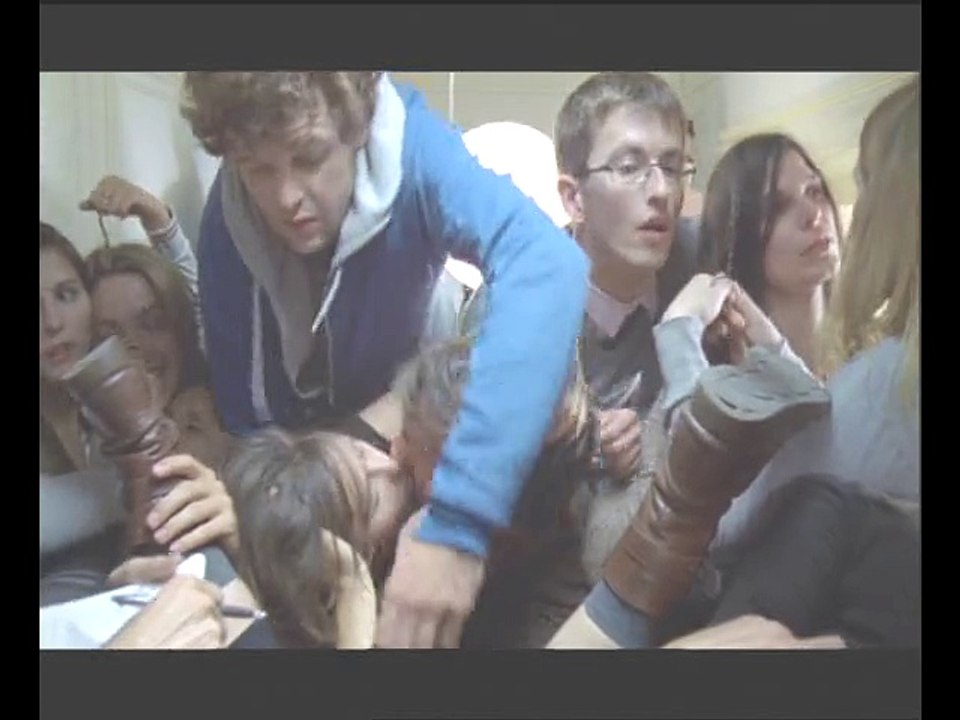 Brandt - Lave-linge - novembre 2007 - "La colocation"