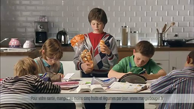 Carrefour - produits Carrefour Discount - mai 2009 - Les prix bas, c'est chez Carrefour et c'est tous les jours , 8s, Pablo, pains au lait