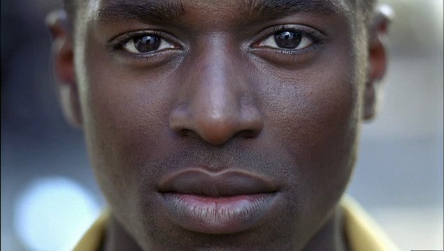 Carrefour - supermarché, hypermarché - septembre 2009 - Le positif est de retour , Yann Gael