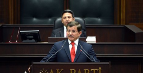 Davutoğlu'nun Bahçeli'ye Verdiği Yanıt Alkış Tufanı Koparttı