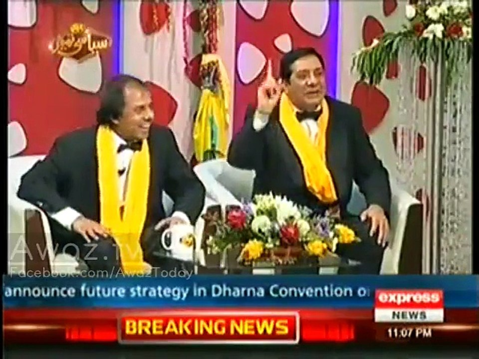 Very Funny Jokes by Siasi Theater Comedy Team to Dummy Couple of Imran Khan and Reham Khan