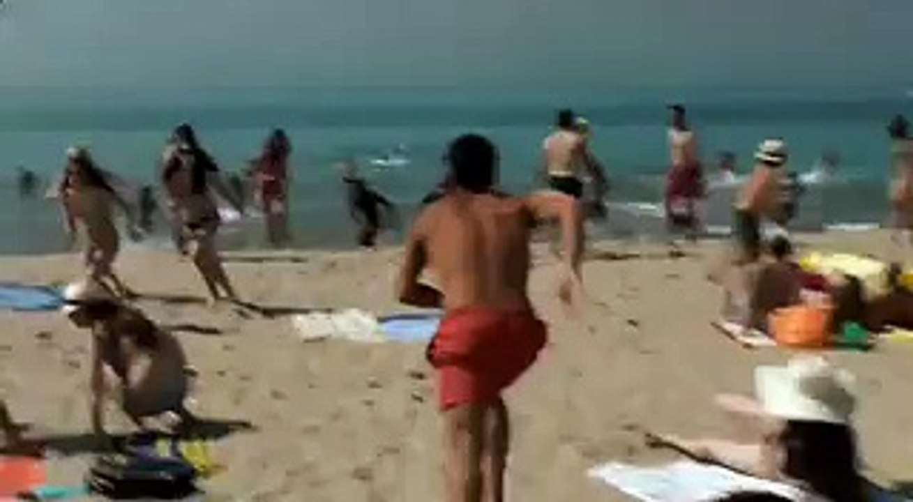 Axe (Unilever) - déodorant Axe Apollo Space Academy, "Lifeguard" - janvier 2013