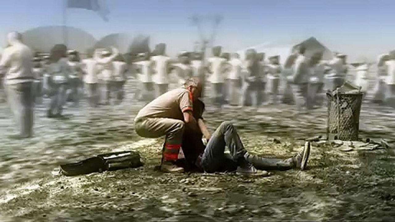 Croix-Rouge française - aide humanitaire - mai 2009 - "L'homme est fait pour rester debout."