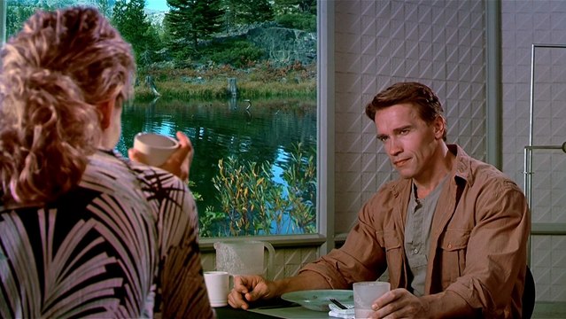 Вспомнить всё (фантастика, боевик, приключения)