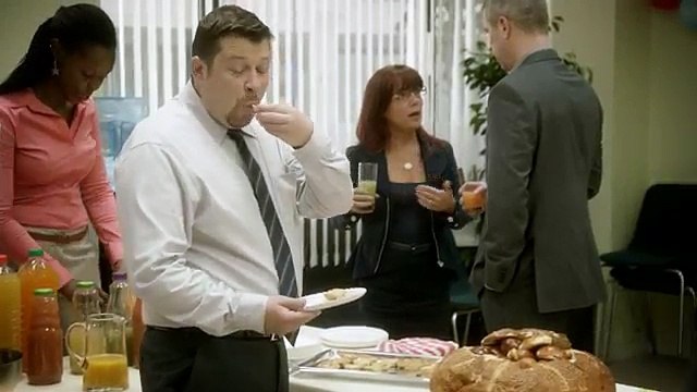 Axa - assurance Axa Prévention, Evitez les coups de vieux, axapreventionsante.fr - octobre 2012 - boulot longue