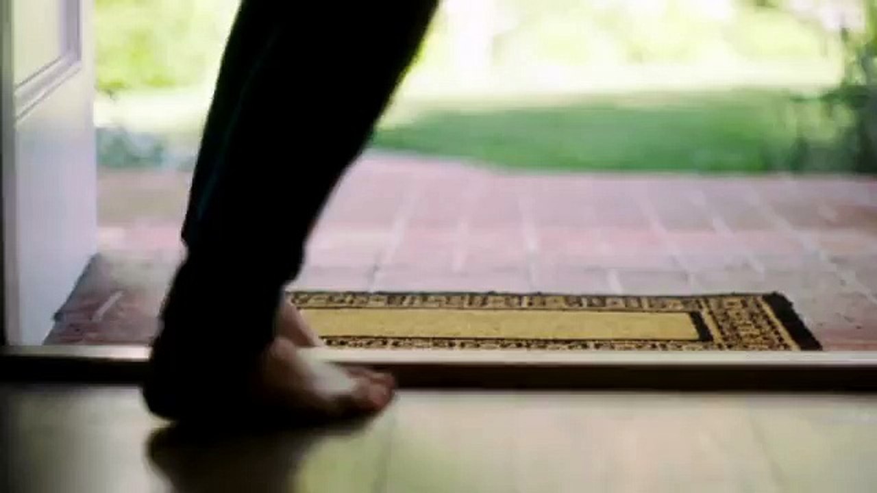 Amazon.fr - vente de produits culturels et électroniques en ligne, "Le sourire" - octobre 2012