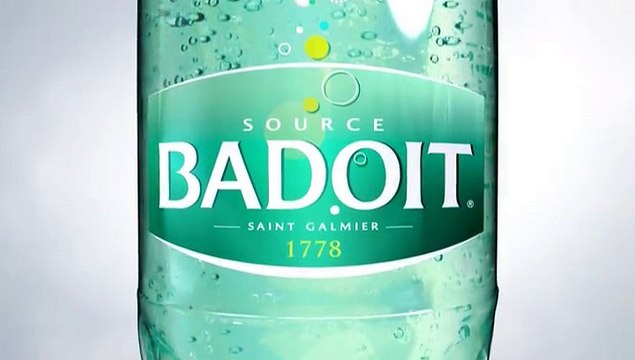 Badoit (Danone Eaux France) - eau pétillante - mai 2010 - Badoit, buvez de la joie , Badoit vert