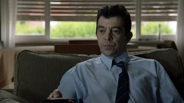 Axa - assurance Axa Prévention, Evitez les coups de vieux, axapreventionsante.fr - octobre 2012 - chez lui longue