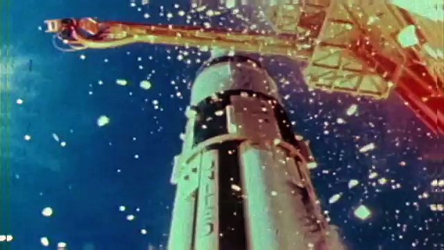 Axe (Unilever) - déodorant Axe Apollo, Fireman, Nothing beats an astronaut - janvier 2013 - Buzz Aldrin