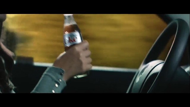 Droga5, New York pour Coca-Cola - soda Coca-Cola Light, «Taylor Swift kittens, Car wash» - octobre 2014