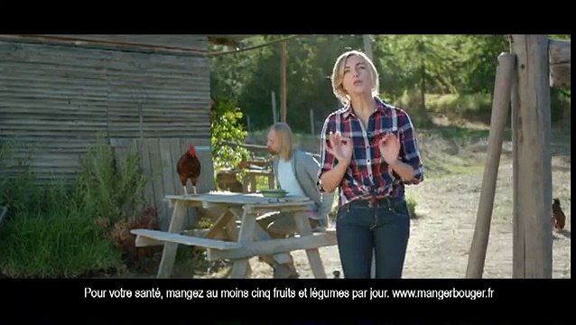 E.Leclerc - supermarché, hypermarché, «La Blonde, Crevettes , Douceur du verger , Bio Village » - mars 2013 - village bio
