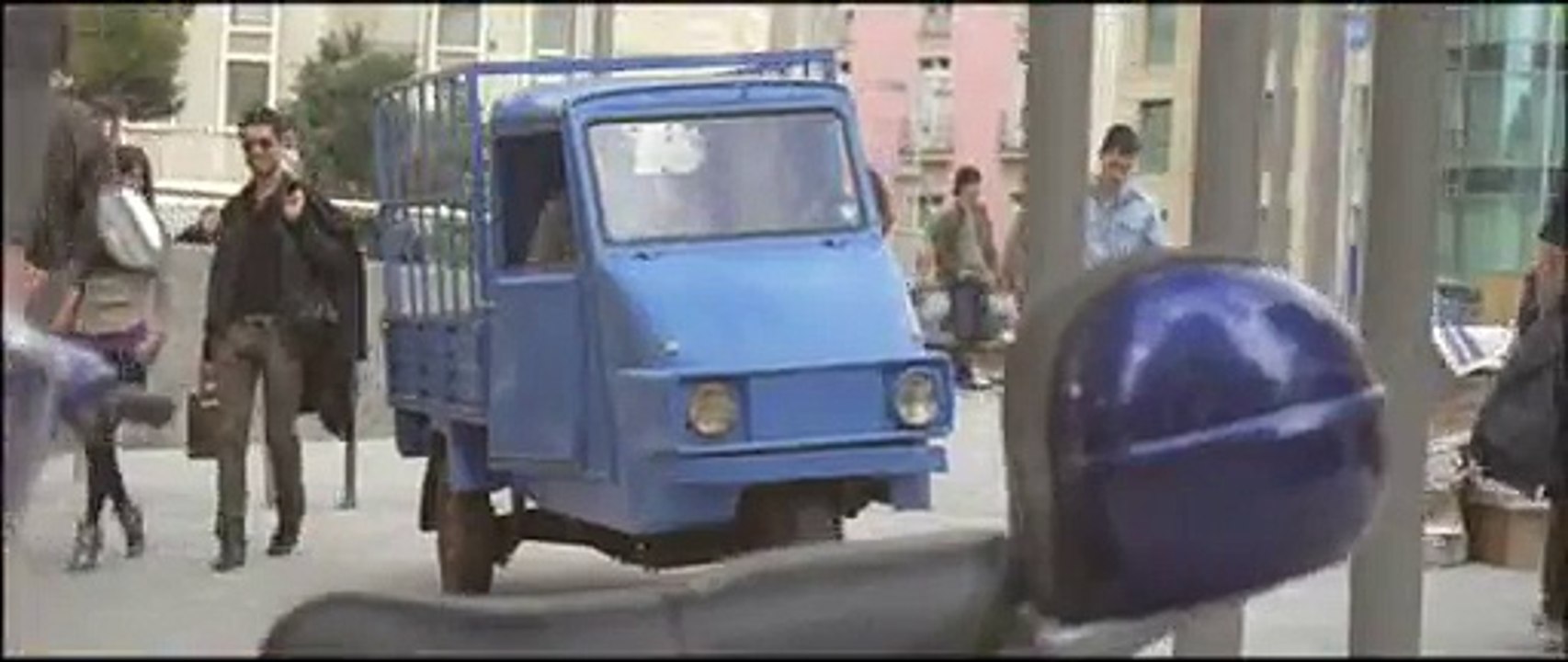 Grand Optical - lunettes - juin 2010 - "Verres Digital HD, avec Zinedine Zidane", "Catch me if you can", 85s