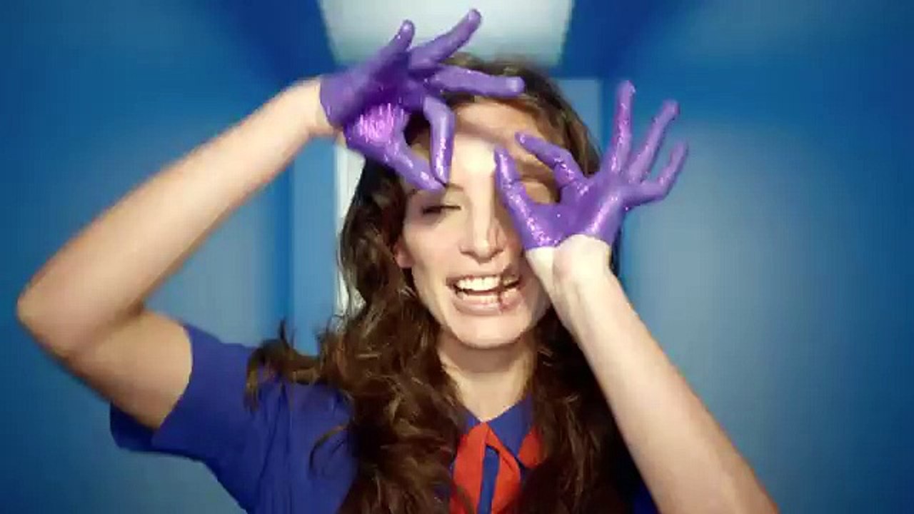 Krys - lunettes personnalisables Like me by Krys, "Les mains" - avril 2013 - 20s