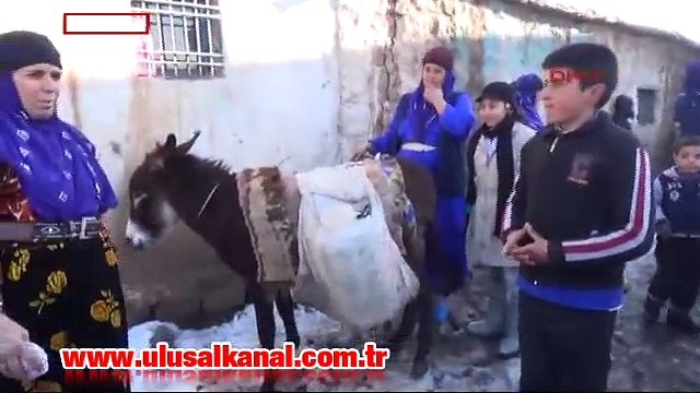 Şanlıurfa'da elektrik kesintisine tepki gösterip DEDAŞ aracını alıkoydular