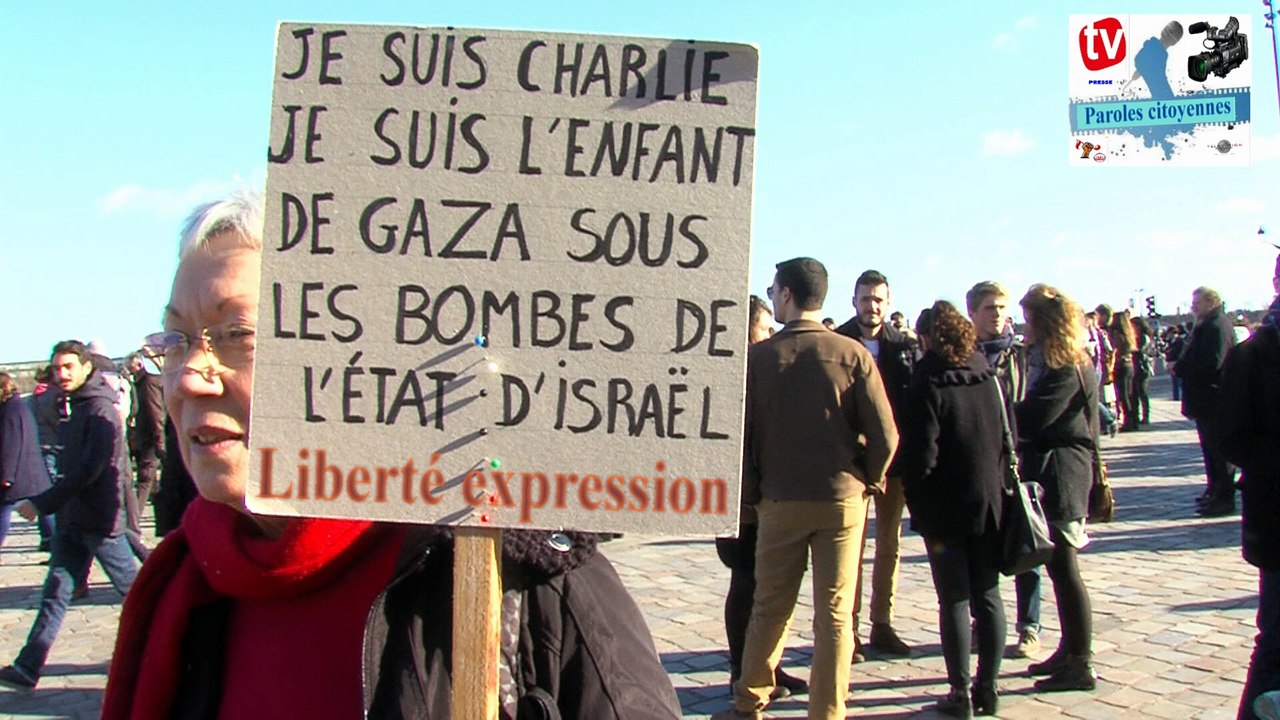 Télévision-Bordeaux-33 un jeune exprime dans parole citoyens lors du rassemblement de dimanche 11 Janvier 2015