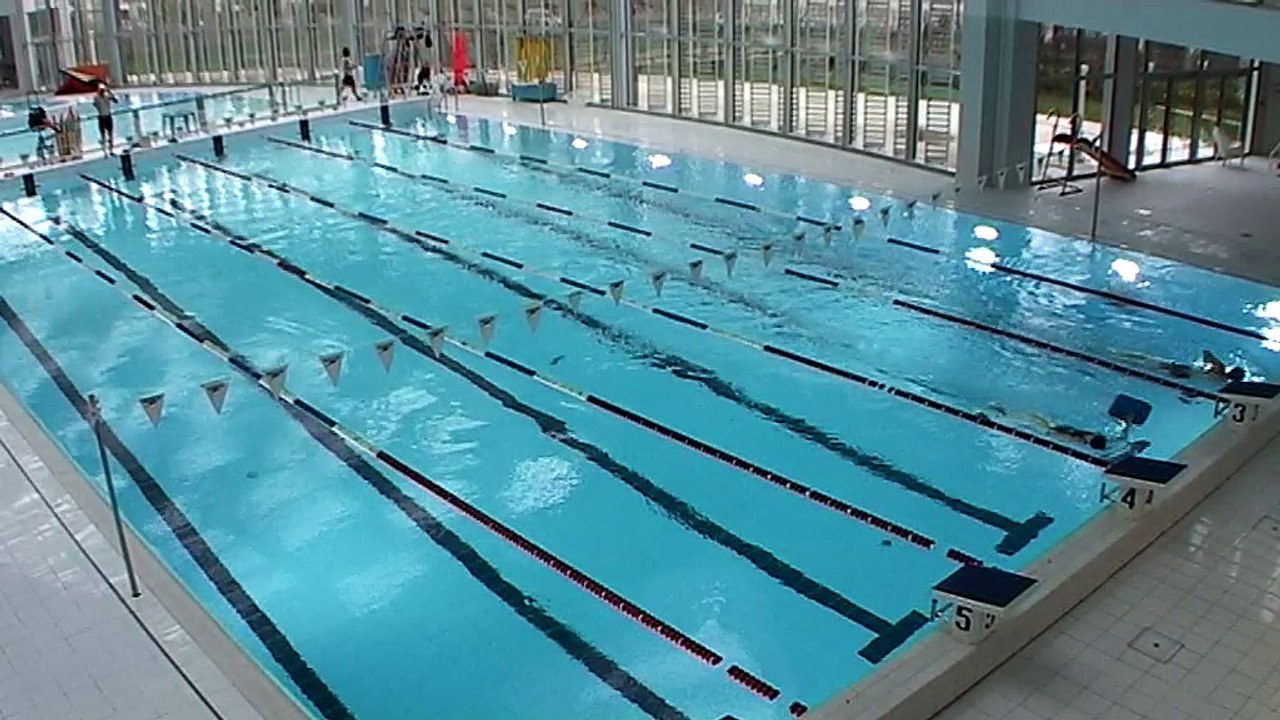 Le Dôme piscine à Vincennes propose en 2015 de nouvelles activités et un sol moins glissant