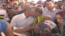 Arşivyalova Fenerbahçe Bayrağına Sarılı Tabutuyla Gözyaşları Özgün İçin Aktı