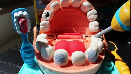 Play Doh Dr. Drill N Fill - Le Dentiste Makeables Set.