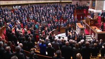 La Marseillaise entonnée par l'Assembée Nationale, en hommage aux victimes des attentats (LCP)