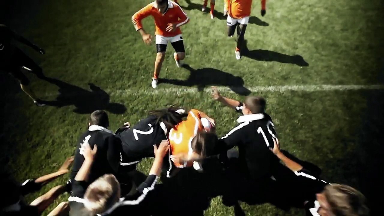 Fédération Française de Rugby (FFR) - institution sportive, "Le rugby, des valeurs pour la vie" - septembre 2011 - "La passe"