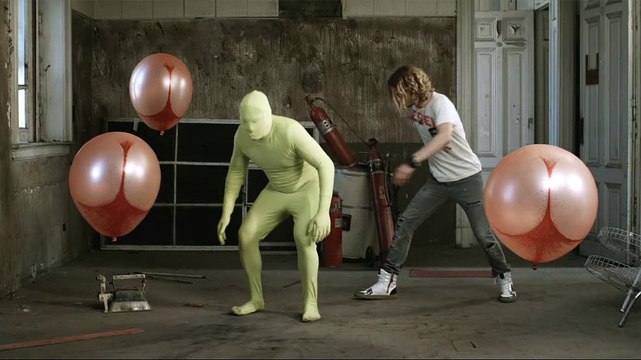 Diesel - vêtements et accessoires - septembre 2010 - Diesel sneakers , Training center