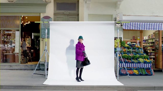 La Redoute - vêtements, accessoires, décoration - octobre 2010 - Tout est permis , remboursement