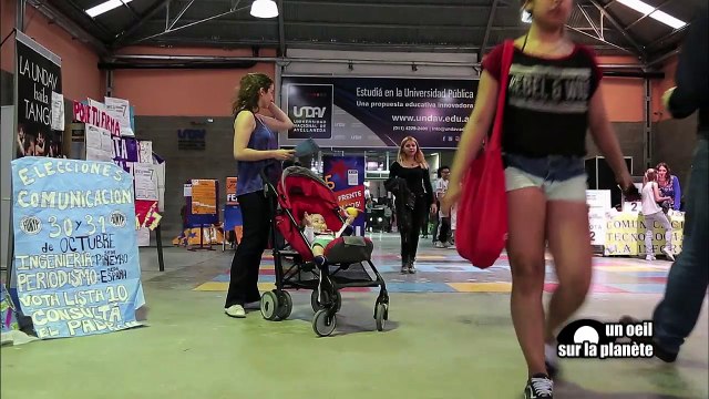 Un œil sur la planète - Argentine : les transexuel(le)s étudient à l'université