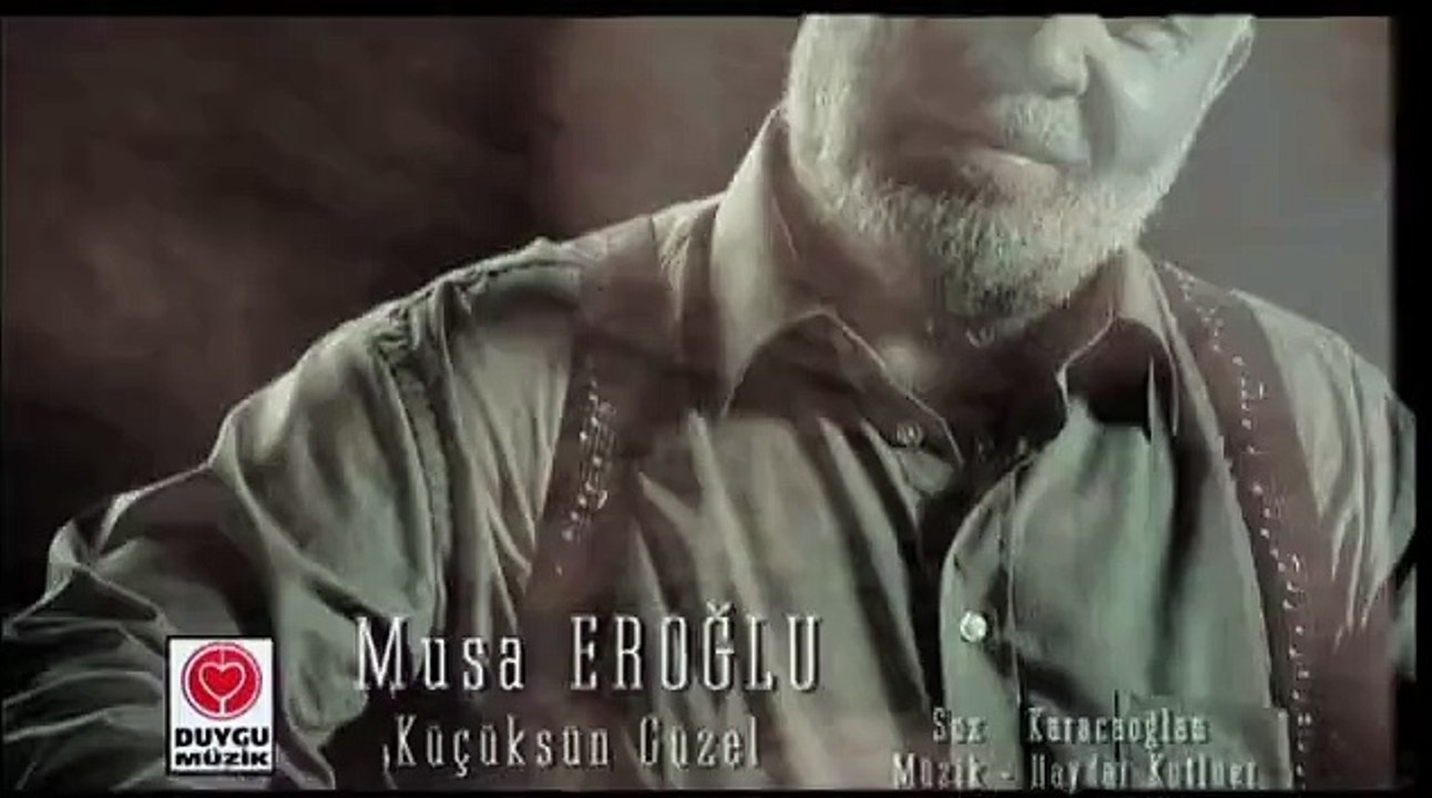 Musa Eroğlu - Küçüksün Güzel -GÖNÜL TÜRKÜLERİ--SEVDALI TÜRKÜLERİN  GÖNÜL SAYFASI.M.M.