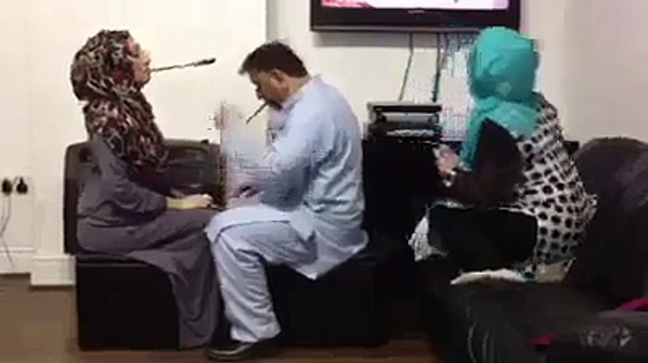 Husband Wife - MaxMasti.Net