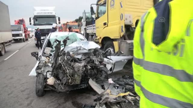 Hatay'da Tırla Otomobil Çarpıştı: 1 Ölü, 1 Yaralı