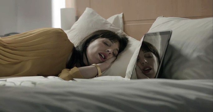 Ibis (groupe Accor) - hôtels, Sleep Art, La famille Ibis - septembre 2012 - Happy Sleep