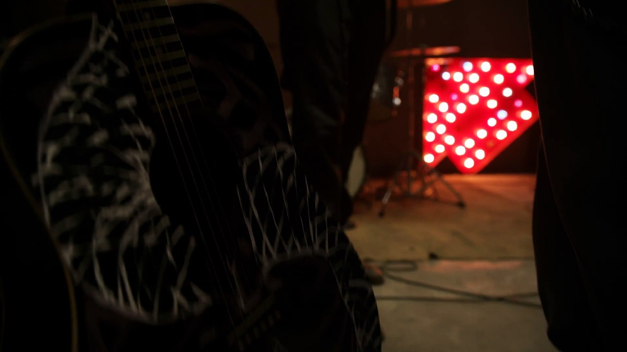 Desperados (Heineken) - bière, "Cheers & Slam, To the bone" - avril 2013 - band python