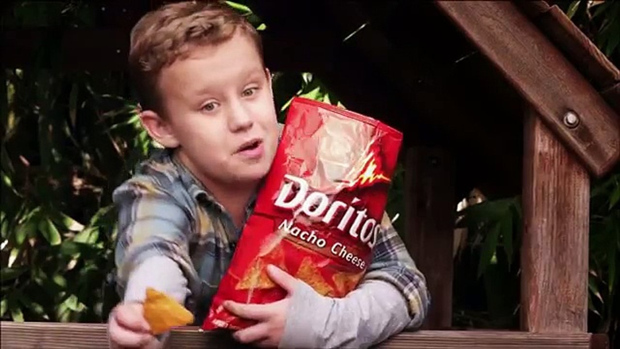 Doritos (PepsiCo) chips apéritives, "Man's best friend", "Hot Wild