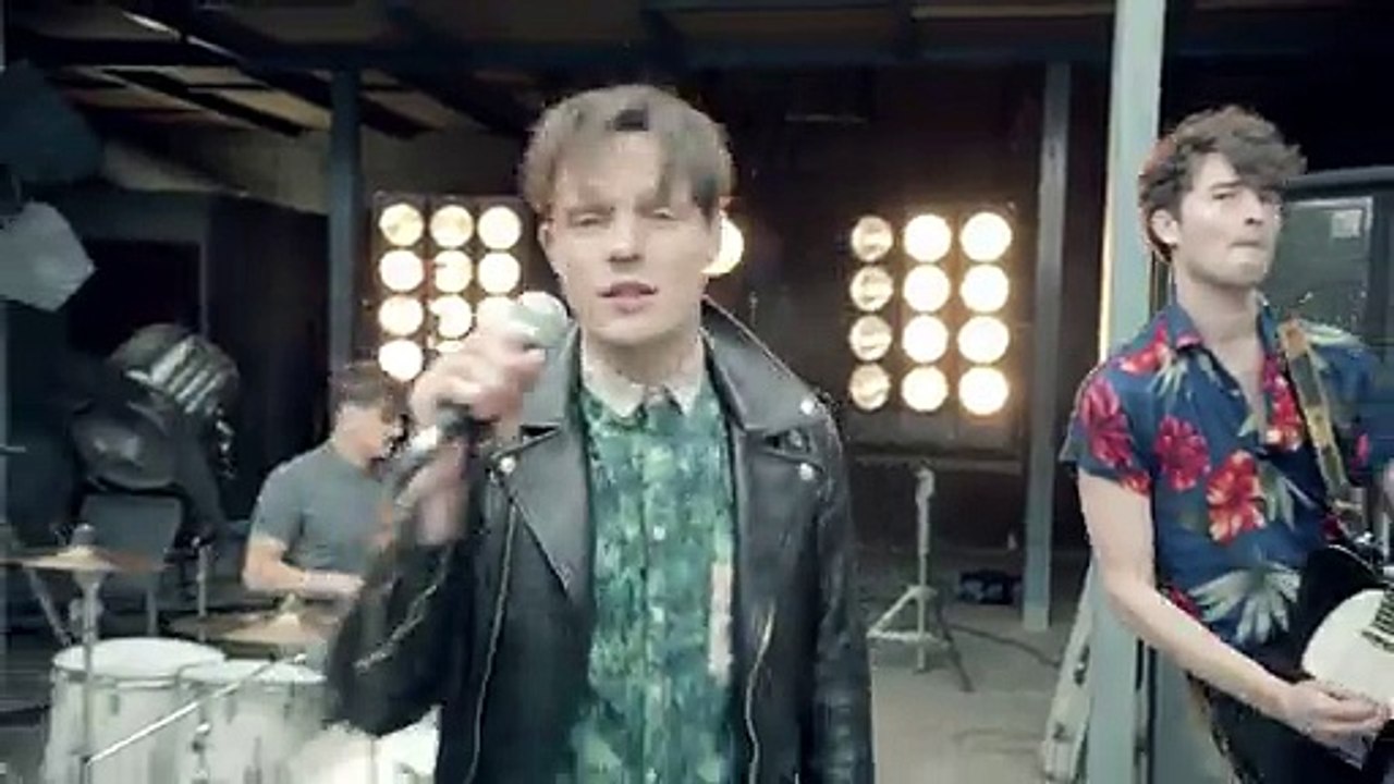 Konbini pour Sosh - opérateur téléphonique, "Feeling good, avec Citizens" - janvier 2014