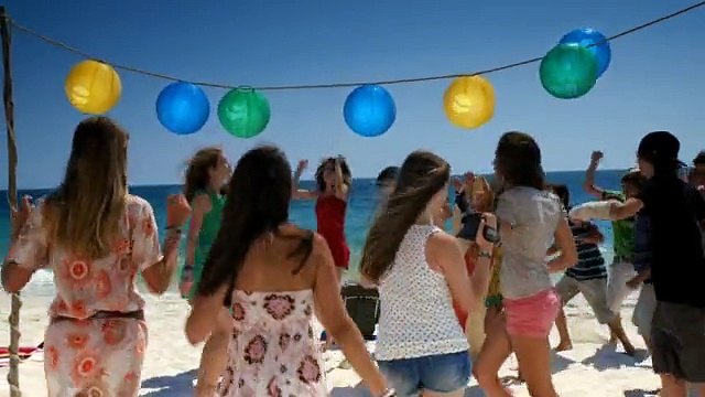 Groupama - assurance santé et prévoyance, Camapgne Santé, La plage, La photo, Papier bulle, avec Cerise - septembre 2011 - La plage