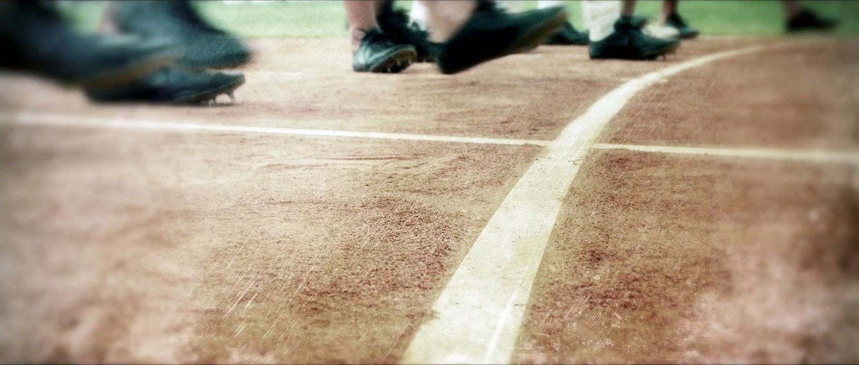 Coldplay - Miracles (Extrait de la BO du film INVINCIBLE) [Au cinéma le 7 janvier] Coldplay - Miracles (Extrait de la BO du film INVINCIBLE) [Au cinéma le 7 janvier]