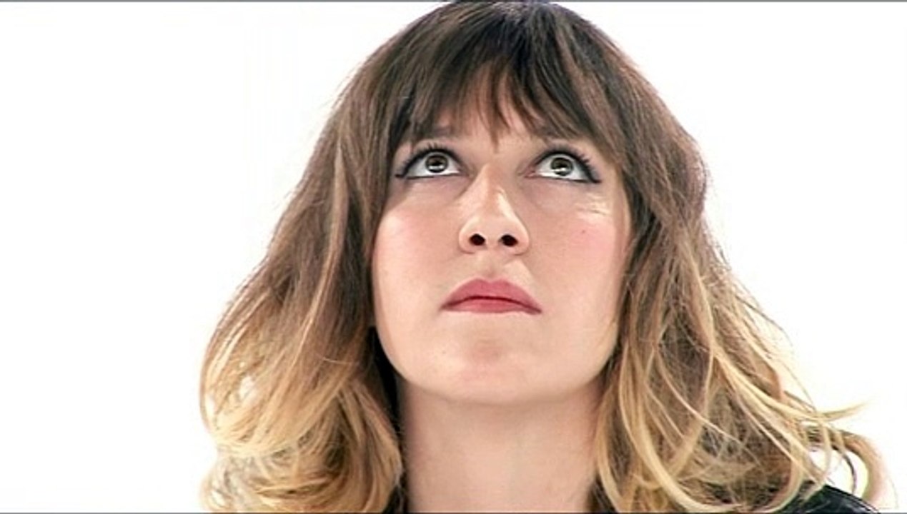 Laboratoires Merck - compléments alimentaires "Fémibion, Maman Active" - mars 2010 - avec Daphné Burki, la 25ème heure, "Kama-sutra"