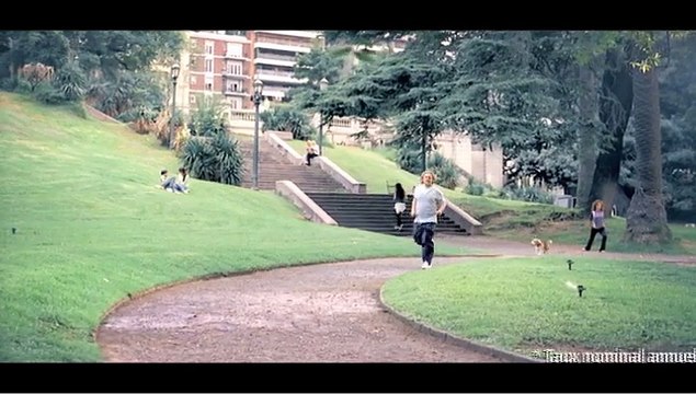 ING Direct - banque en ligne - mars 2010 - Ils l'ont fait. , 15s, livret épargne orange, jogging